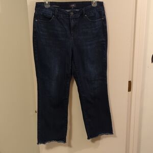 Blue Ankle Cropped Jeans with Frayed Hem